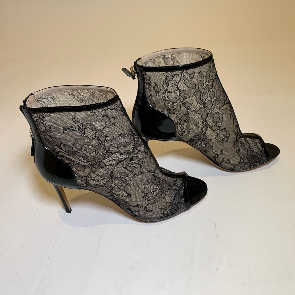 Nicholas Kirkwood Peep Toe Mesh Lace Bootie
